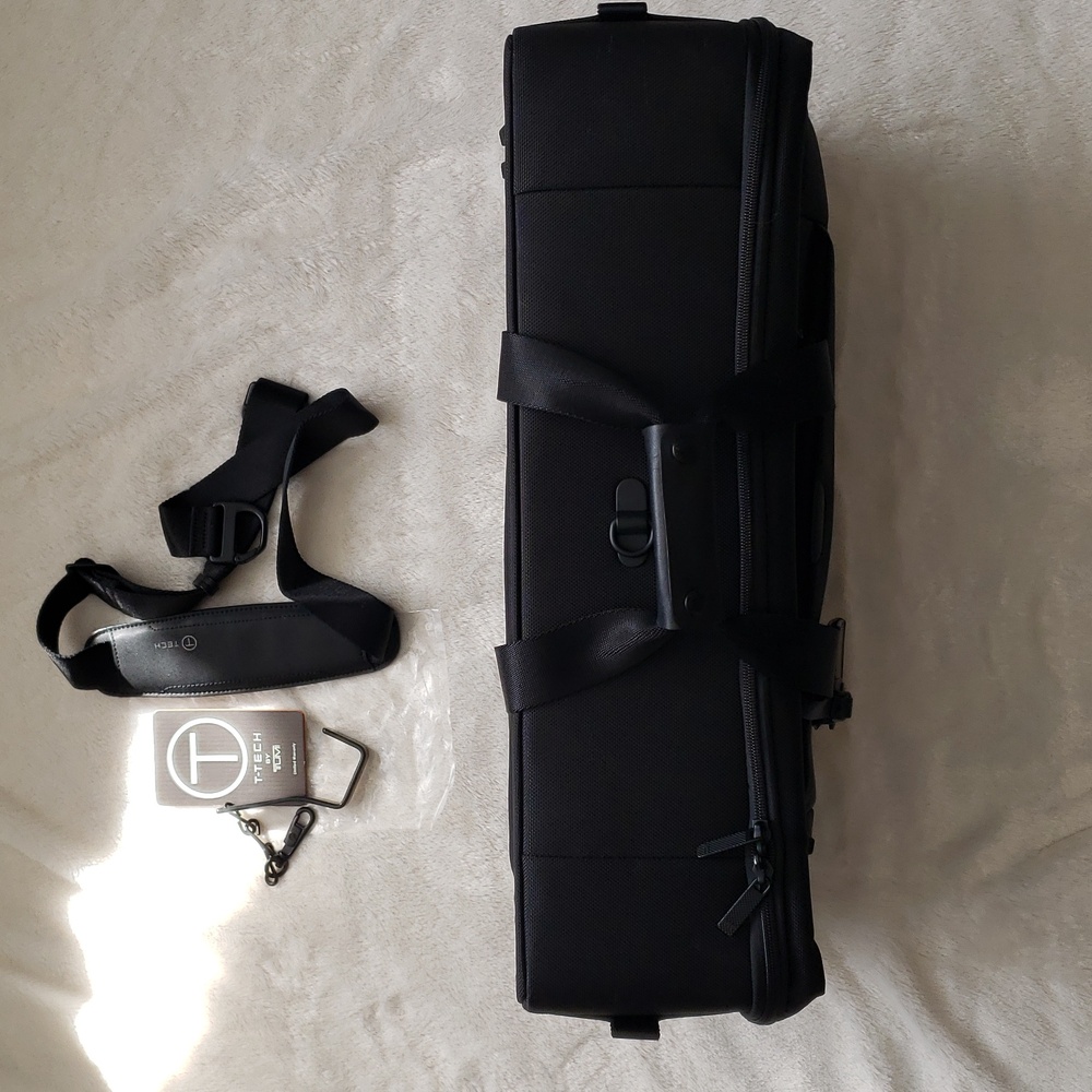 Tumi Tech Garment Bag Tri-Fold Carry-On Bag Black View 6